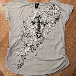Cross T shirt